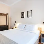 Houseloft White Tower Icon Apartament