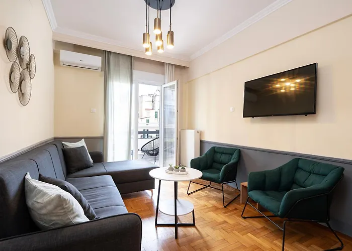 Houseloft White Tower Icon Apartment *