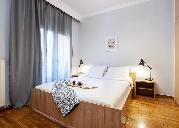 Houseloft White Tower Icon * Thessaloniki