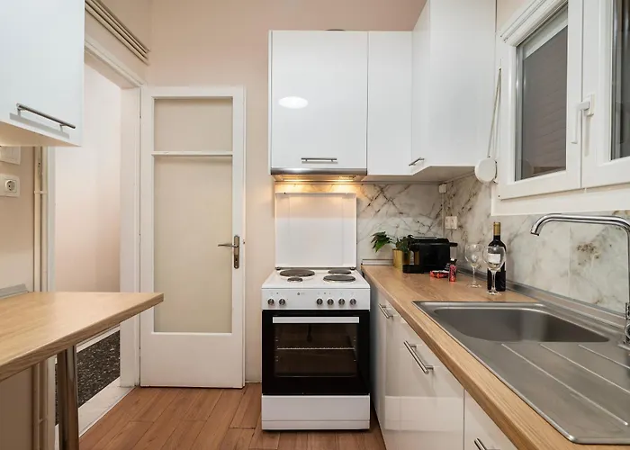 Apartment Houseloft White Tower Icon