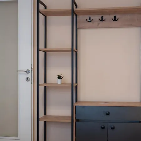 Apartament Houseloft White Tower Icon