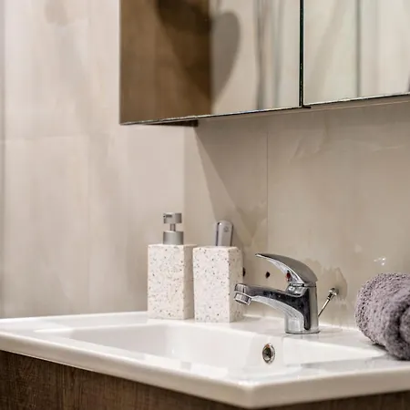 Apartamento Houseloft White Tower Icon